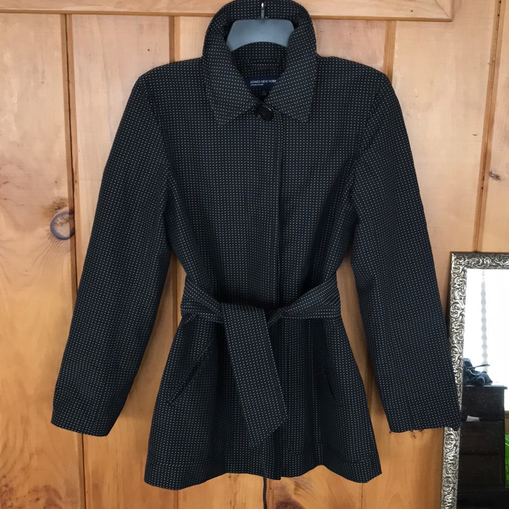 Jones New York raincoat